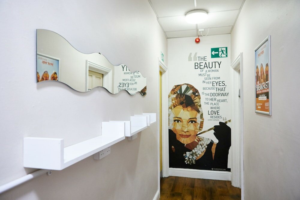 Фото St Christopher's Inn Hammersmith