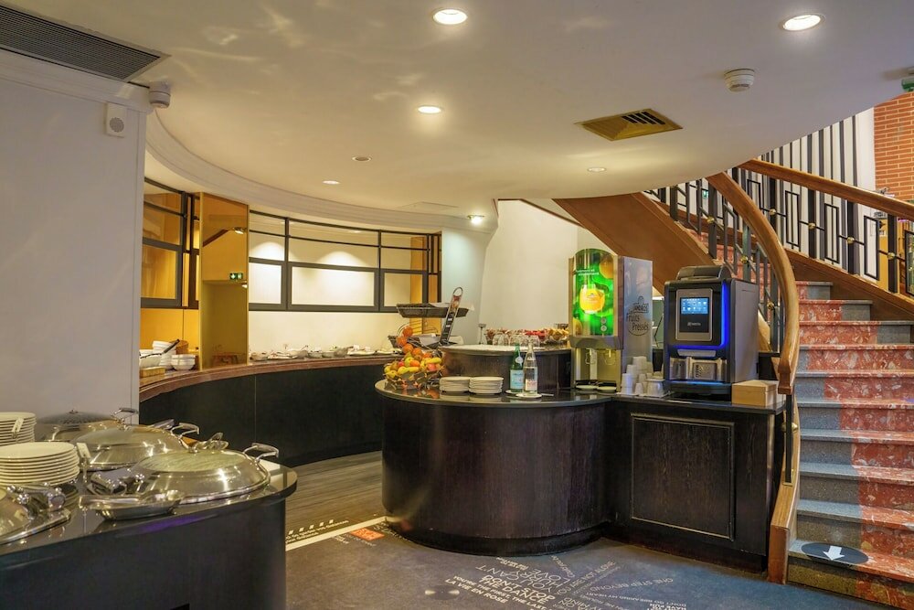 Фото Plaza Hotel Capitole Toulouse