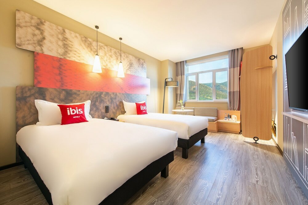 Фото Ibis Dalian Yida Spring Field Hotel