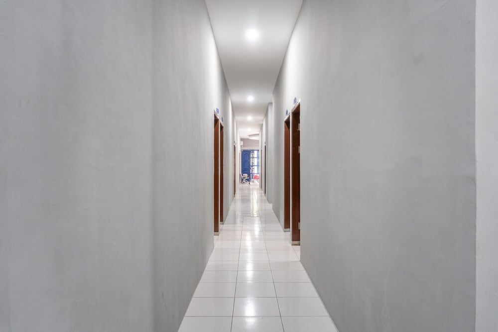 Фото RedDoorz near Manhattan Square Medan