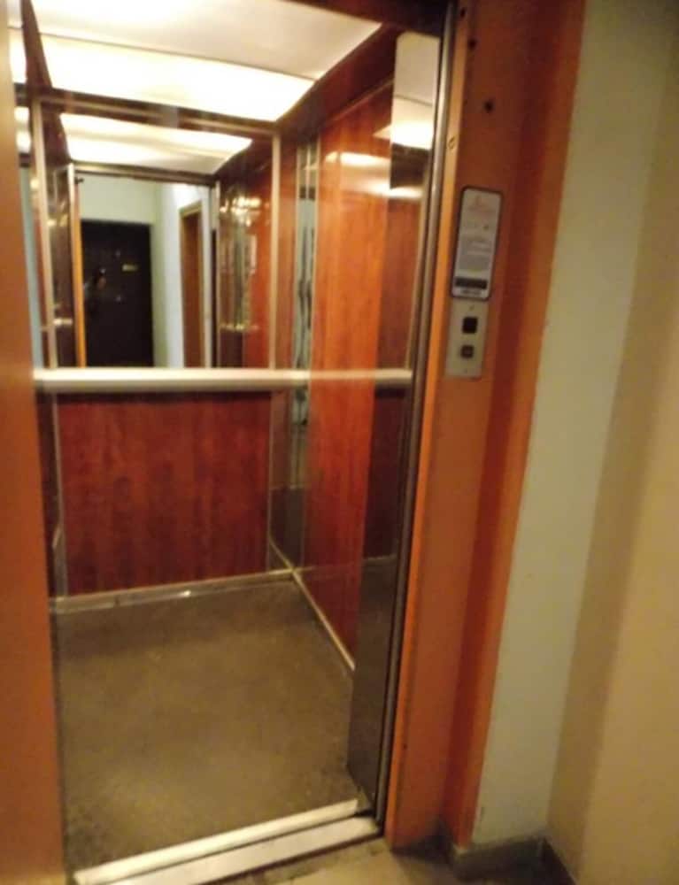 Фото Ladadika Studios