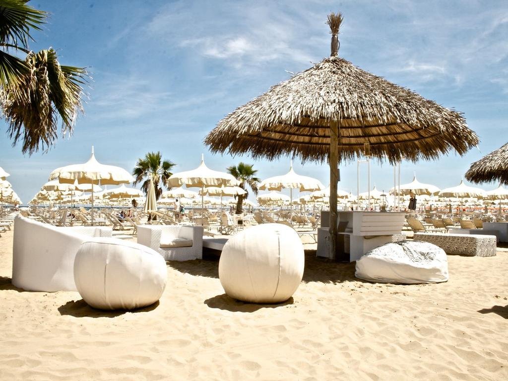 Фото Hotel Kursaal