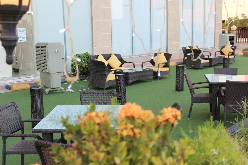 Фото Отель Warwick Al Jubail