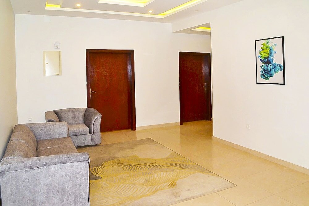 Фото Oyo 617 Rose Plaza Hotel