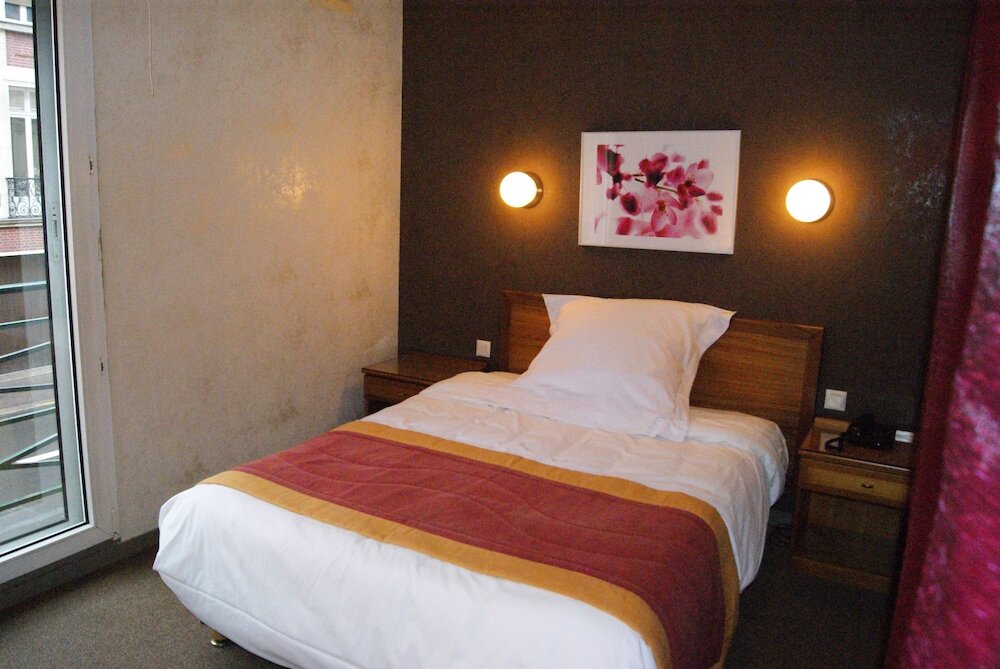 Фото Hôtel 1er Consul Rouen