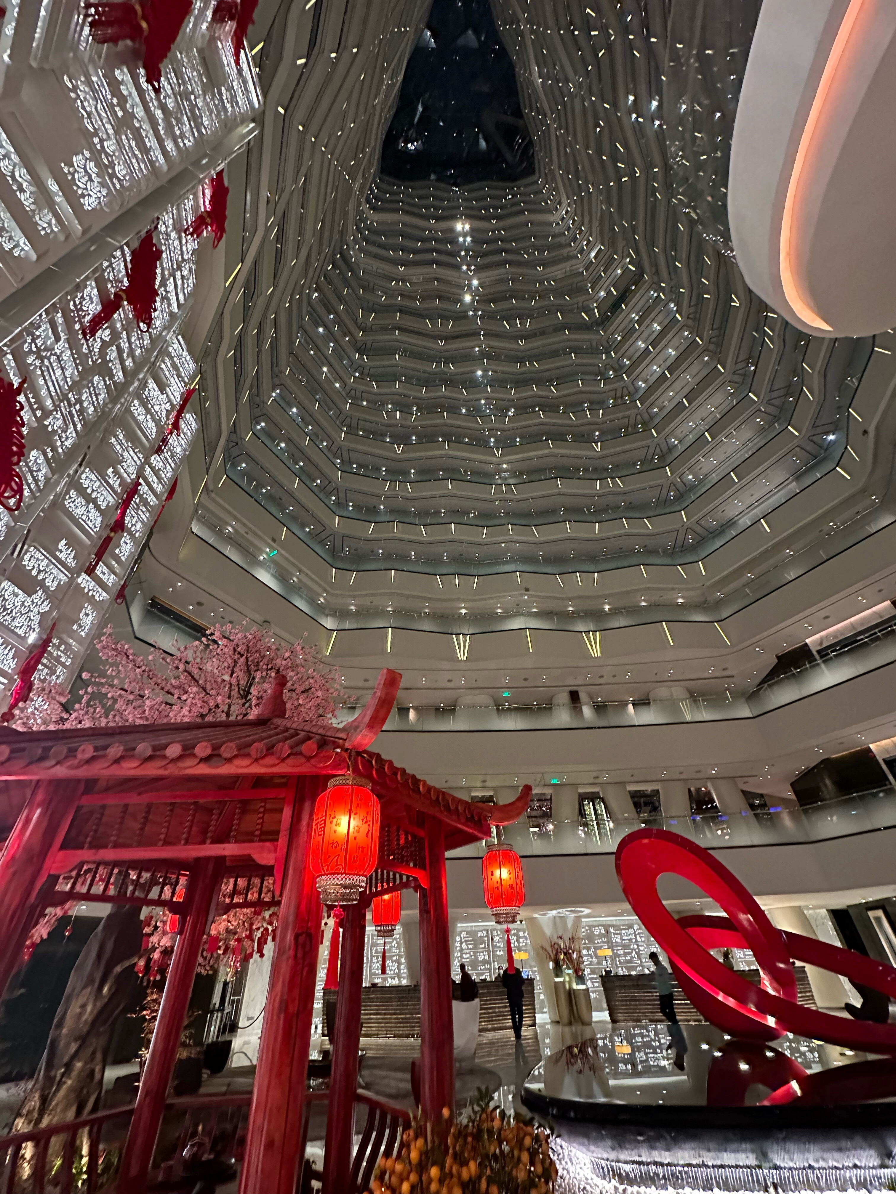 Фото Four Seasons Hotel Guangzhou