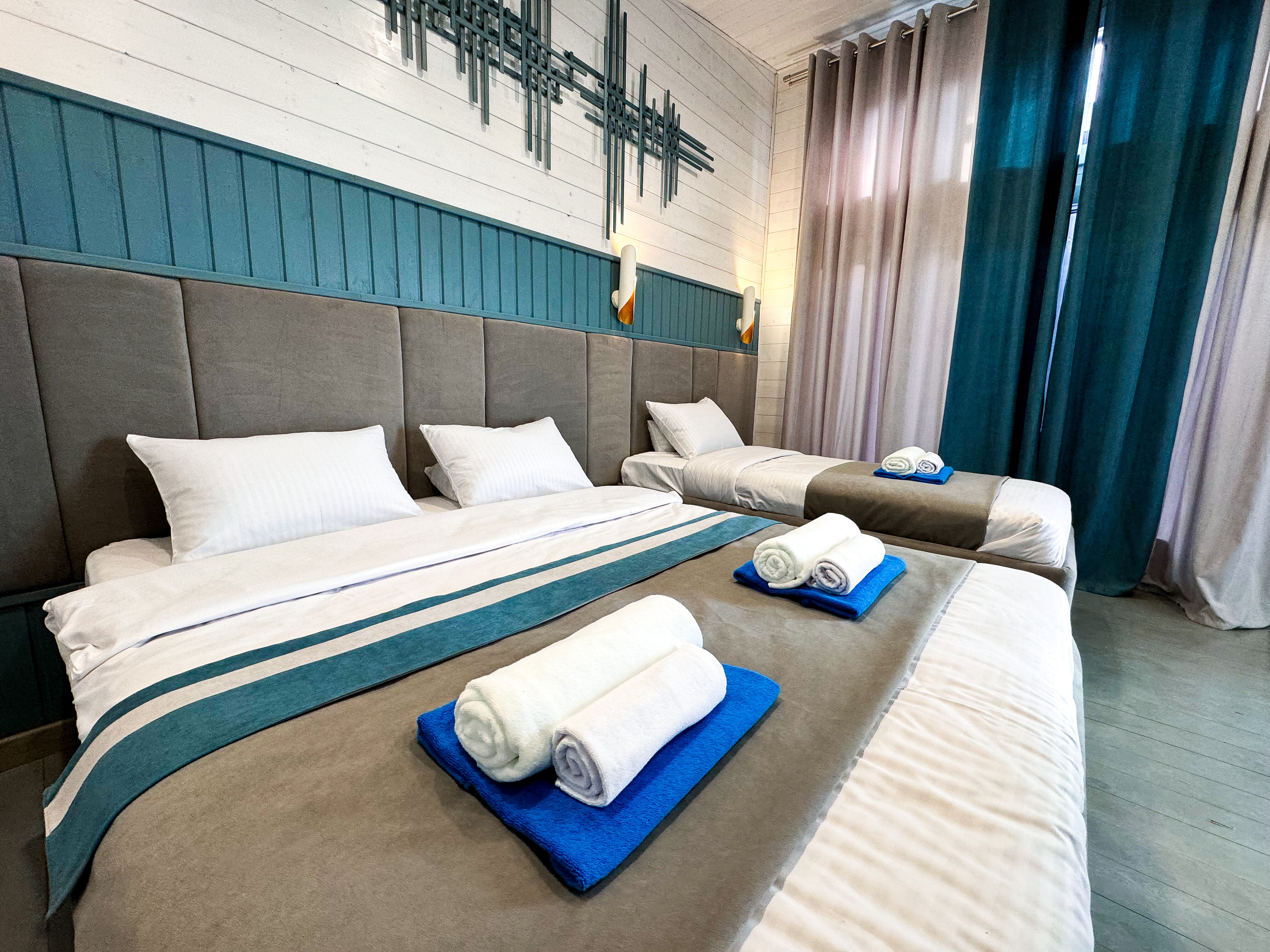 Фото Манреса