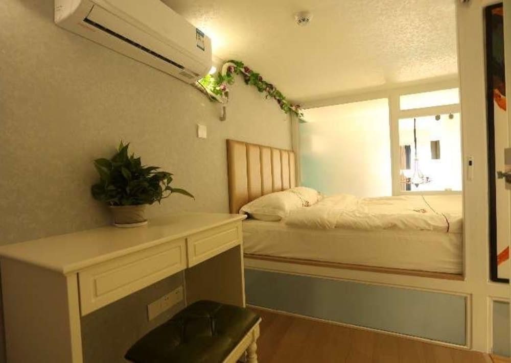 Фото She&He Apartment Shenzhen University