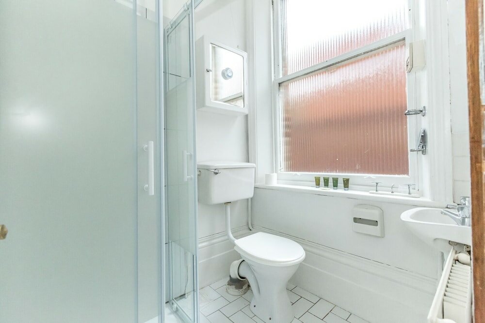 Фото Spacious 1br Period Apartment Hampstead