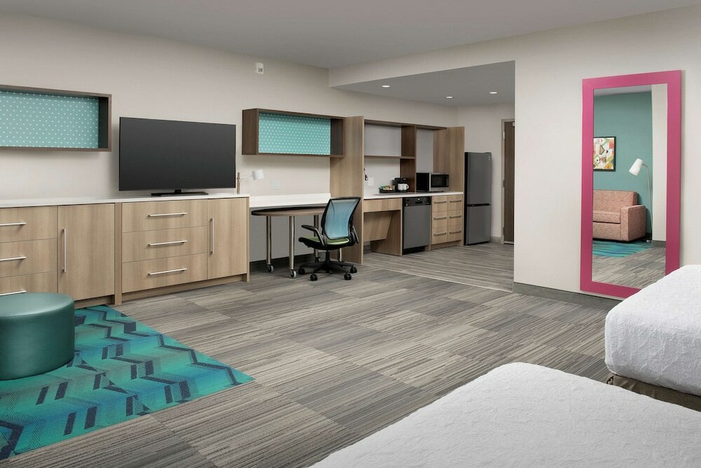Фото Home2 Suites by Hilton Miami Airport South Blue Lagoon