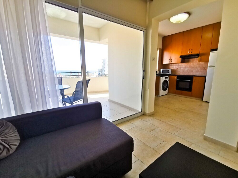 Фото License to Chill Apartment