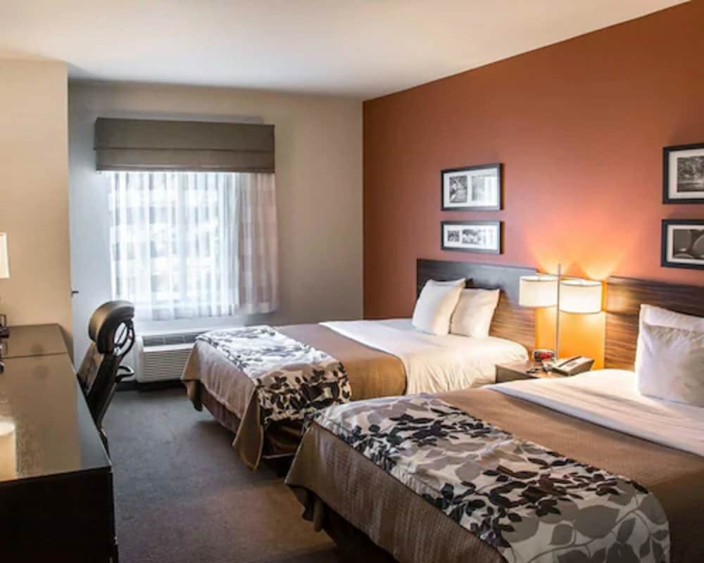 Фото Sleep Inn & Suites Medical Center