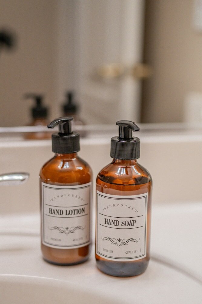 Фото Cozy Hidden Gem - 3br - 1Den w Backyard