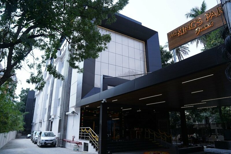 Гостиница The Kings Park Grand в Ченнае