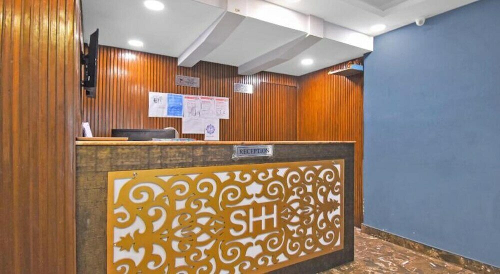 Фото отеля 1