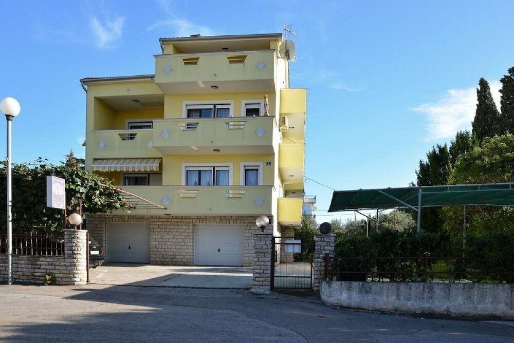 Фото Vinko - 100m From Beach - B2