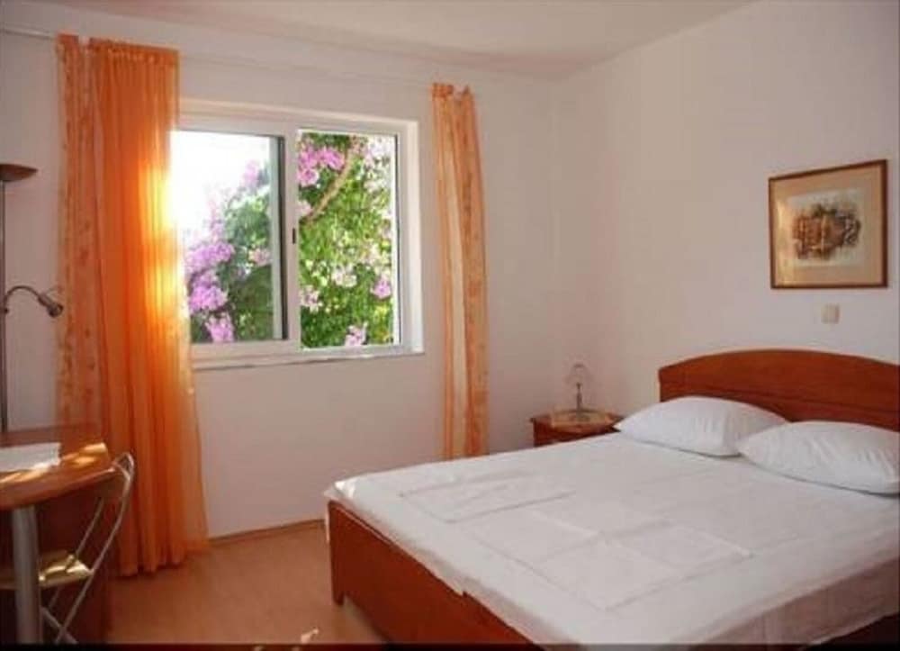 Фото Pero - 50 m From sea - A1 Ljiljana