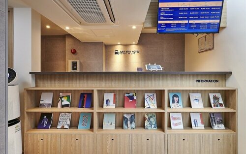 Гостиница Just Stay Hotel Osan Station Branch в Осане