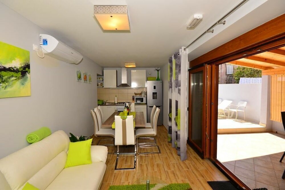 Фото Holiday Home Belmondo