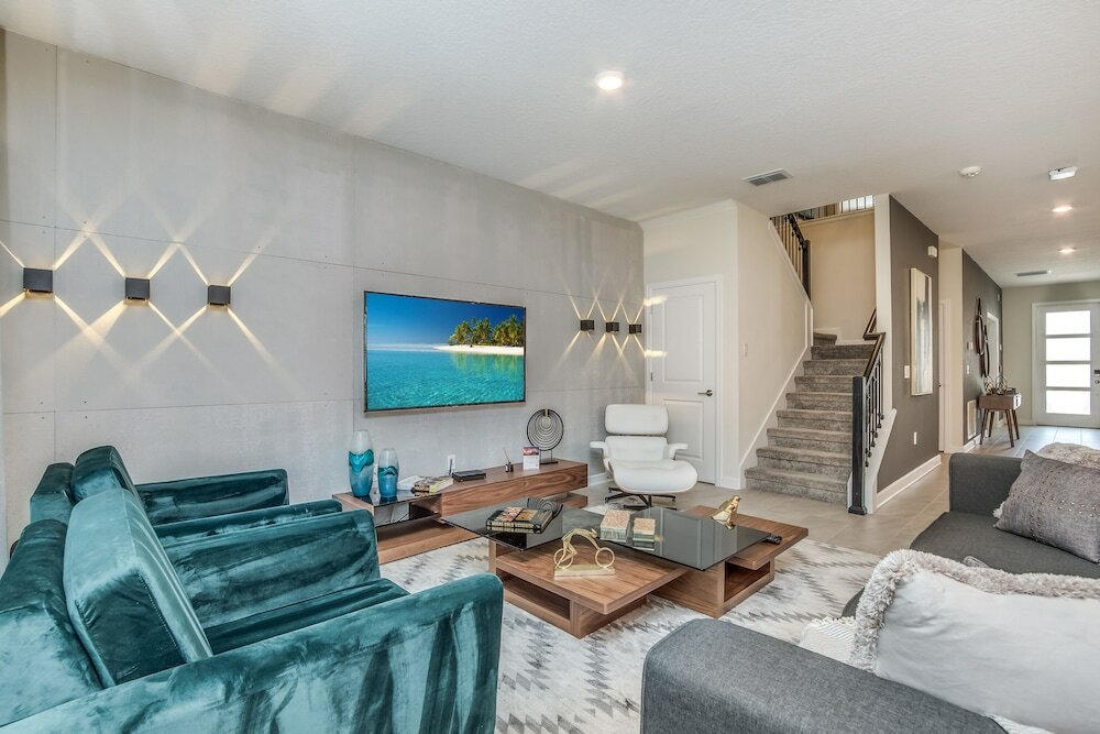 Фото 4530 Narrative Ln