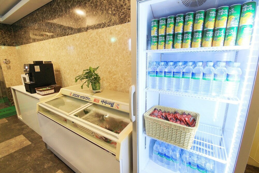 Фото Gwangju Sangmu Castle