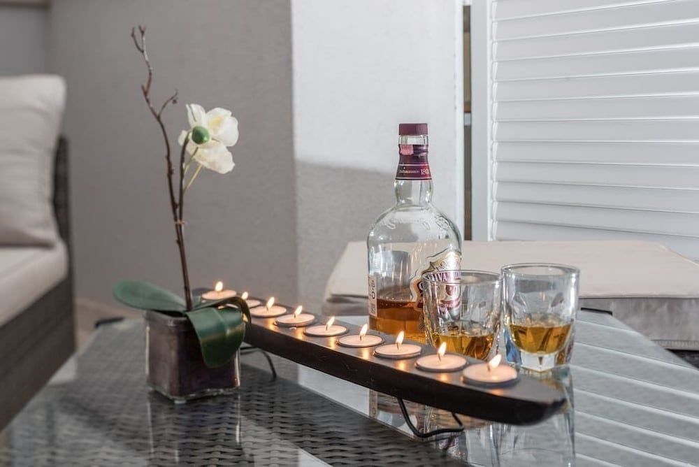 Фото Luxury Villa White Rose with the Pool