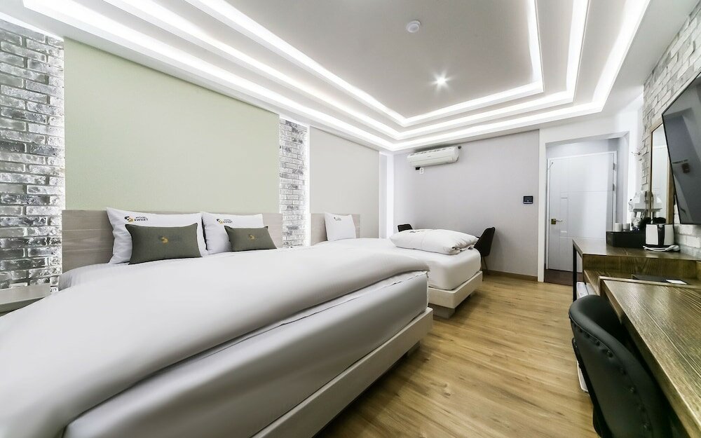 Фото Daegu Dongdaegu Station Sweet Hotel