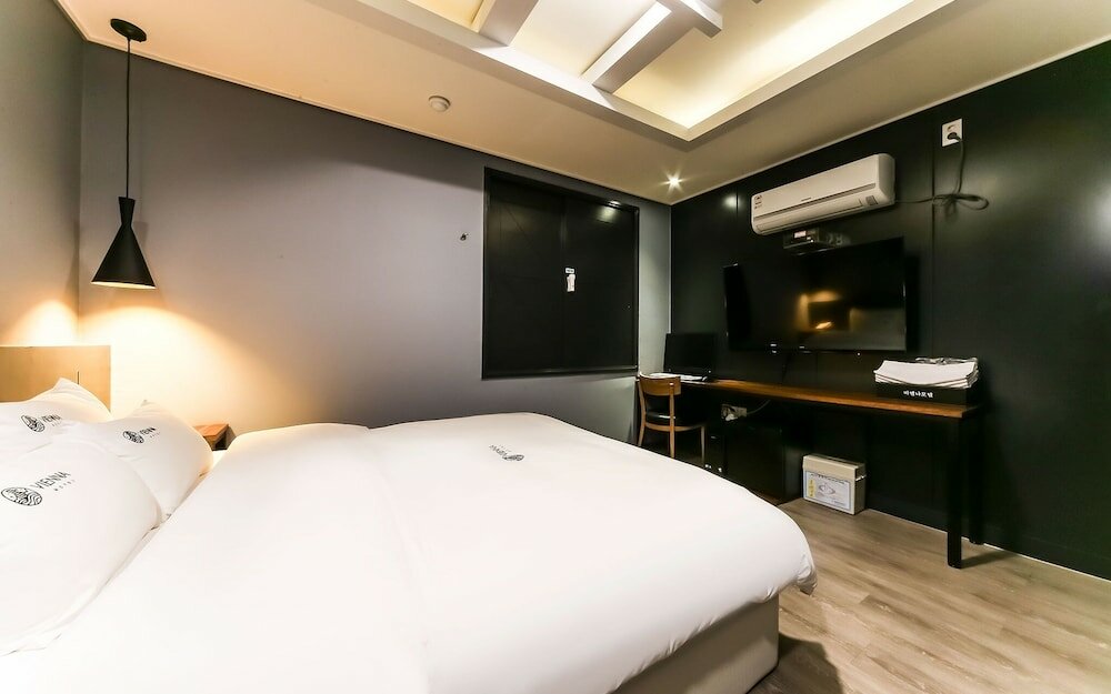 Фото Changwon Palyongdong Vienna