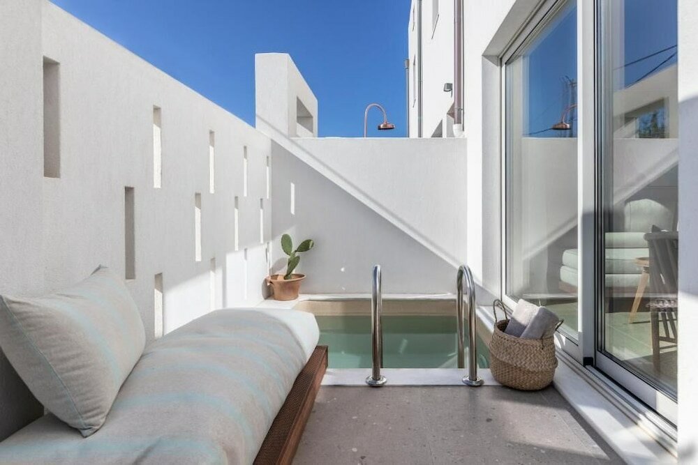 Фото Alero Seaside Skyros Resort