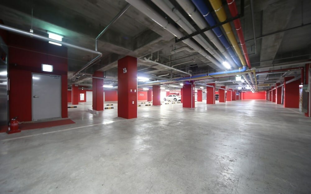 Фото Changwon Bukmyeon Nouage Cullinan