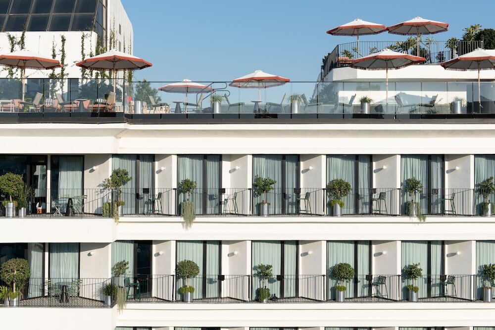 Фото Mayer House