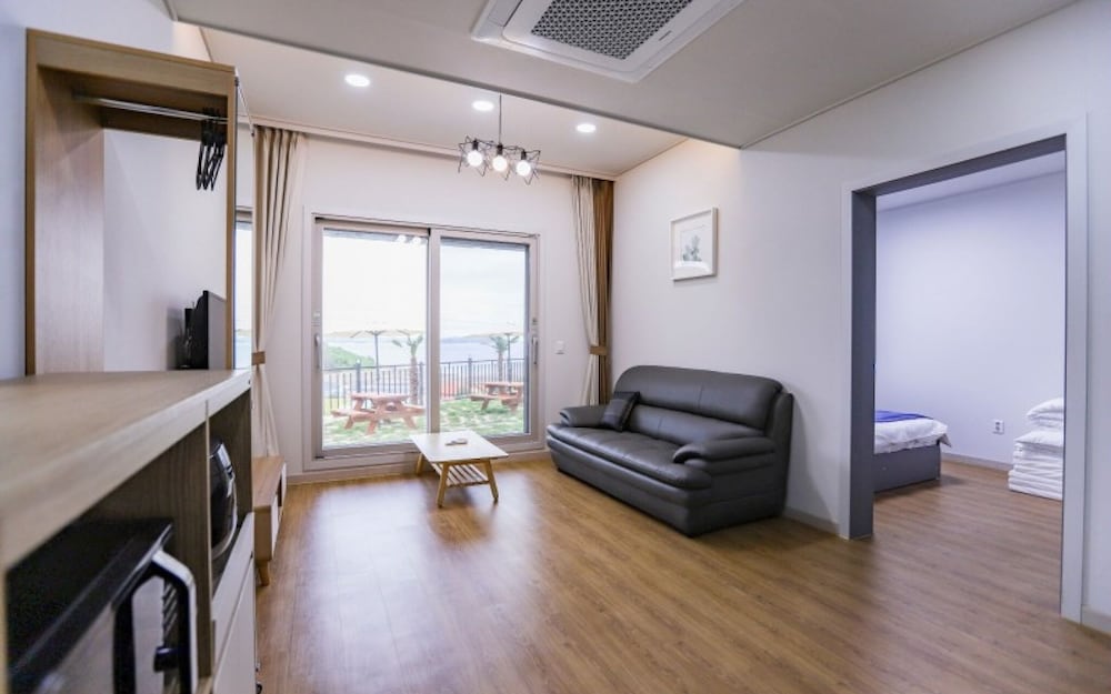 Фото Yeosu Gagopa Pension