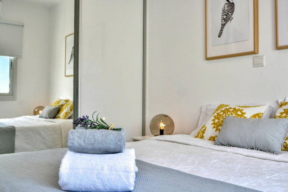 Фото Phaedrus Living: Seaside Luxury Flat Lighthouse 53