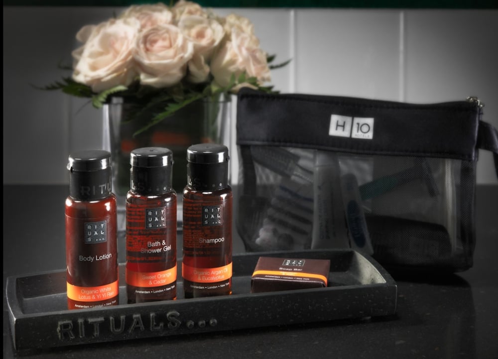 Фото H10 Urquinaona Plaza