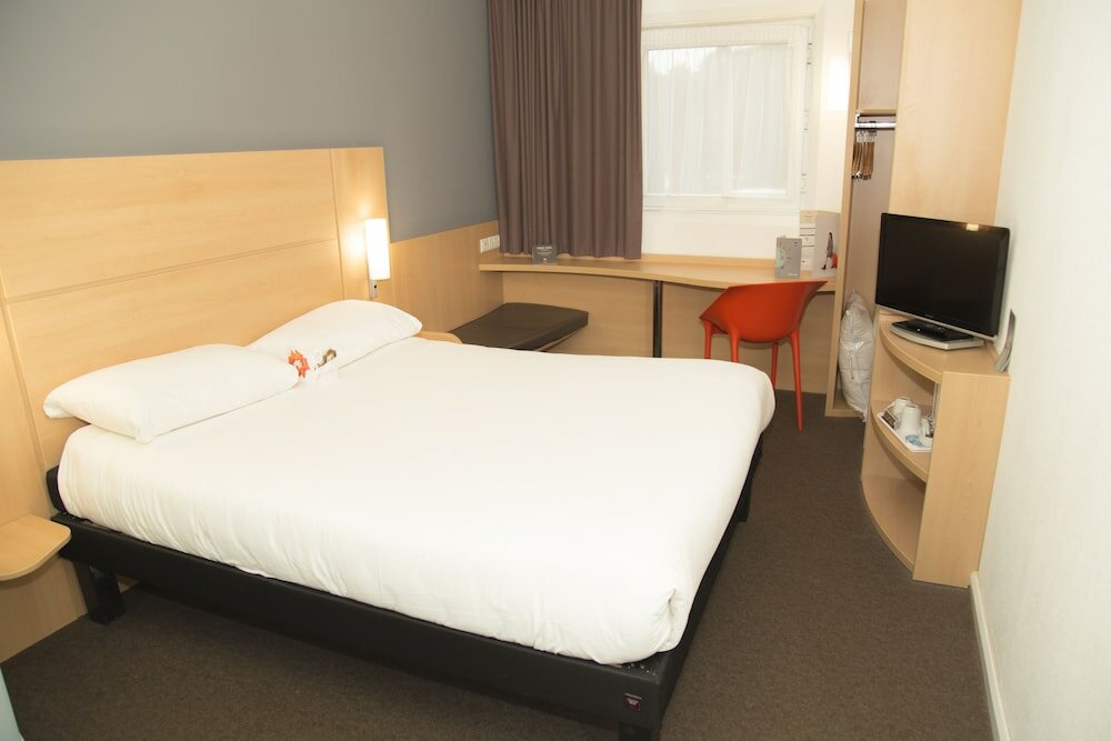 Фото Ibis Hull City Centre