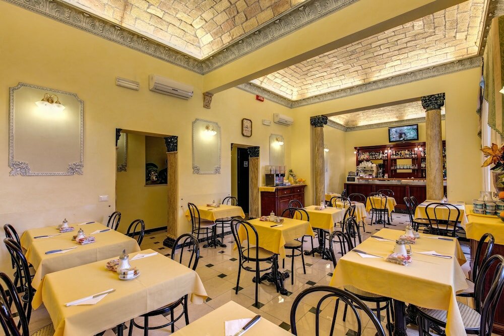 Фото Hotel Cambridge