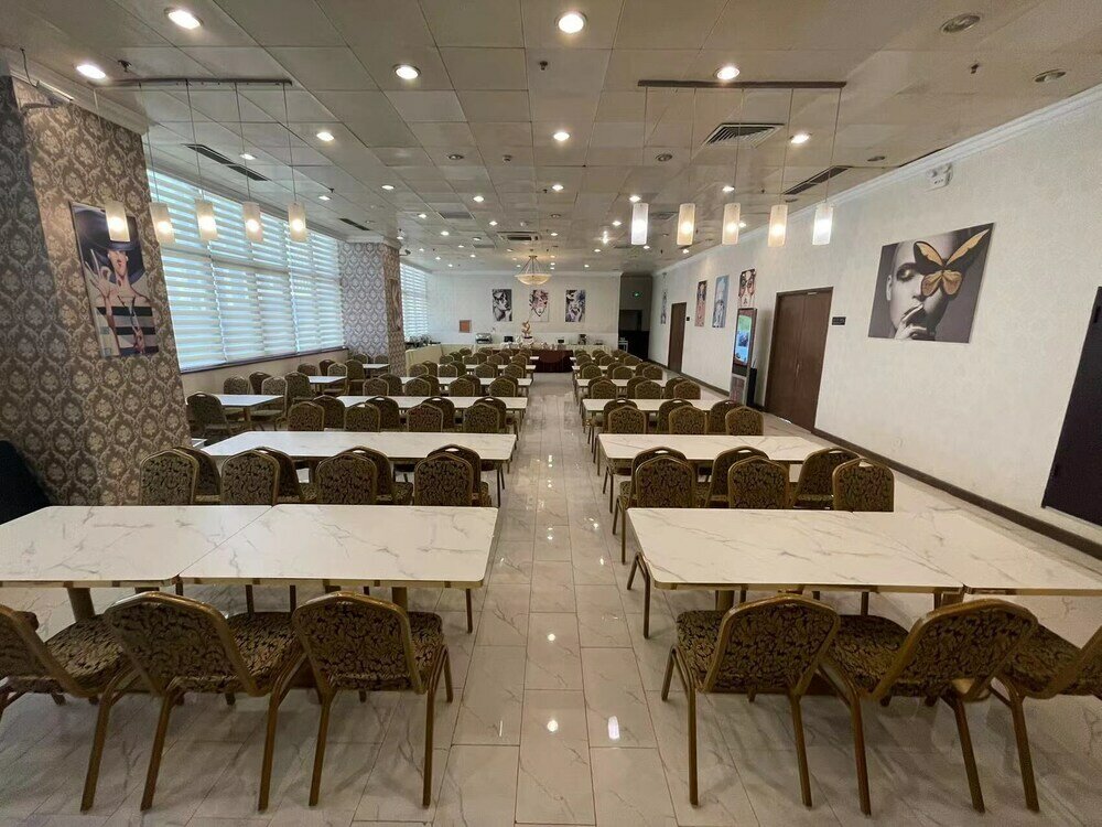 Фото Magnificent International Hotel Xintiandi People's Square