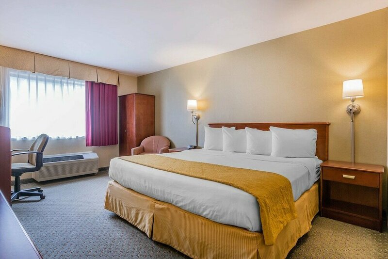 Гостиница Quality Inn Hyde Park Poughkeepsie North