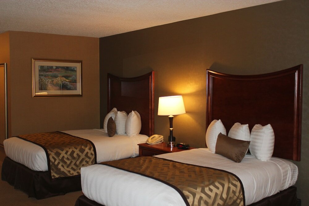 Фото Best Western Plus North Haven Hotel