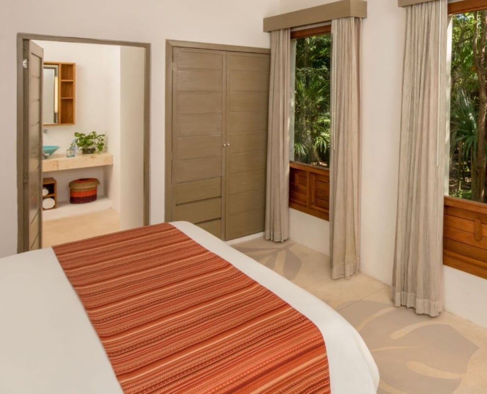 Фото Mahekal Beach Resort