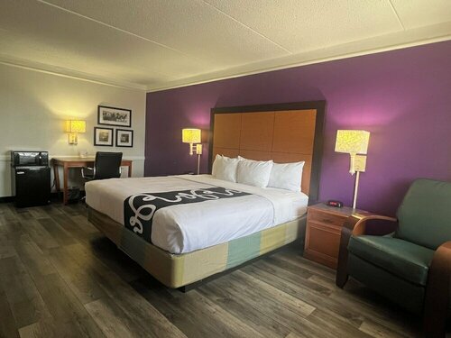 Гостиница La Quinta Inn by Wyndham Amarillo Mid-City в Амарилло