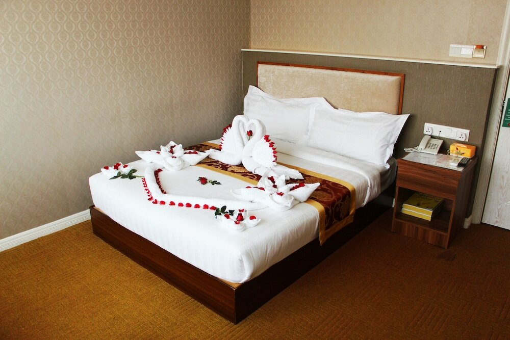 Фото Sunny Holiday Hotel