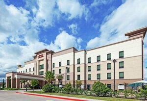 Hampton Inn & Suites Houston North Iah (США, Хьюстон, 707 N Sam Houston Pkwy E), гостиница в Штате Техас