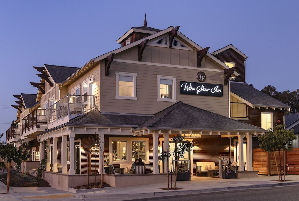 Фото отеля 1