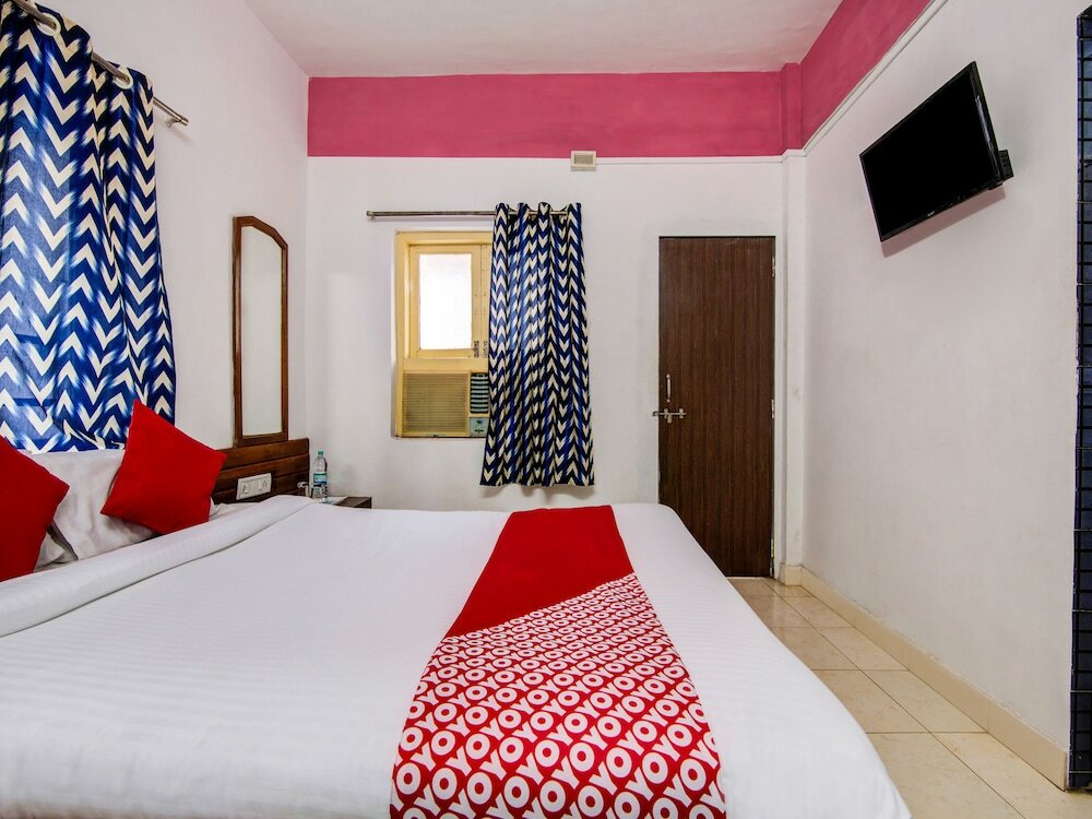 Фото Oyo 35865 Anjum Holiday Home