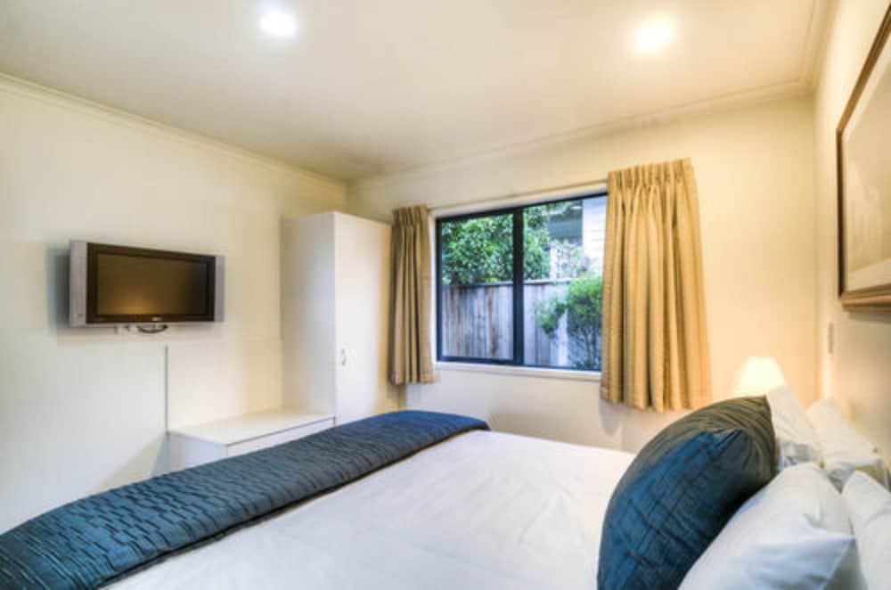 Фото Claremonte Motor Lodge