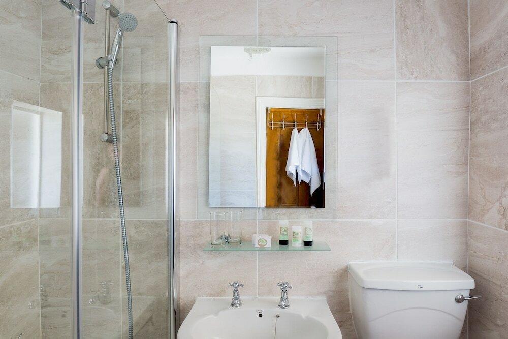 Фото Rosedene Guest House