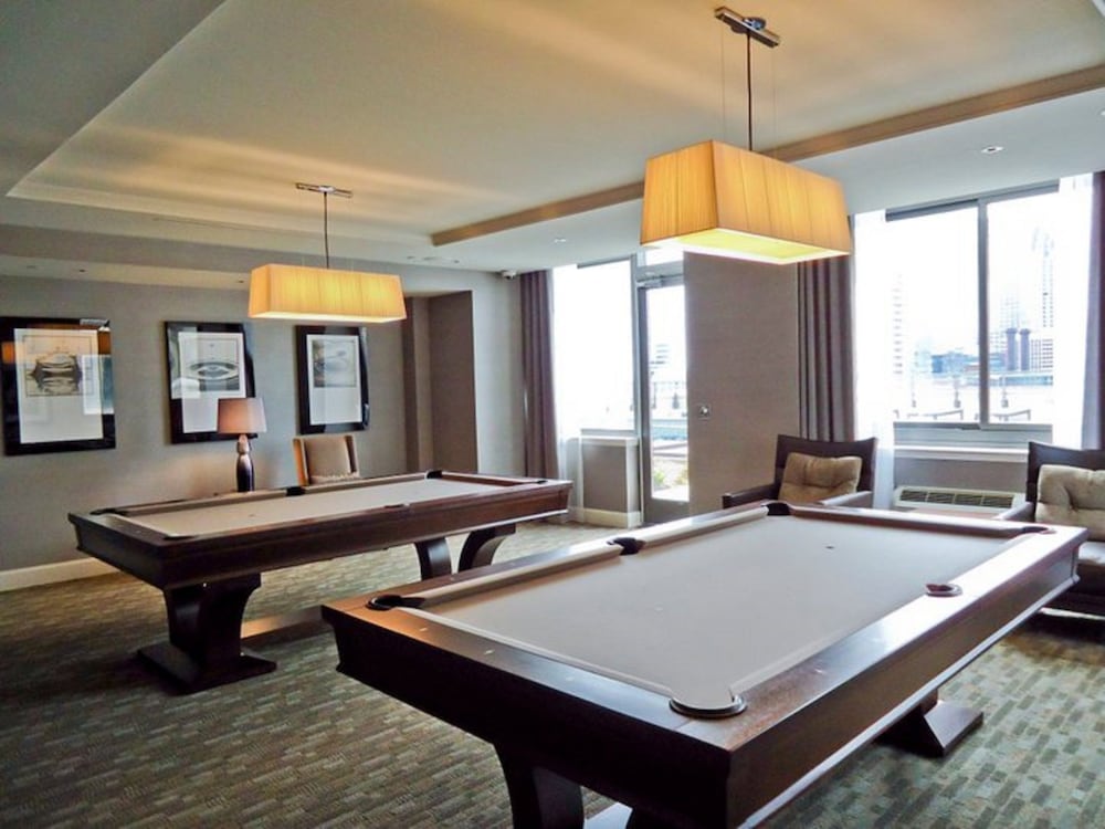 Фото Global Luxury Suites at Newport