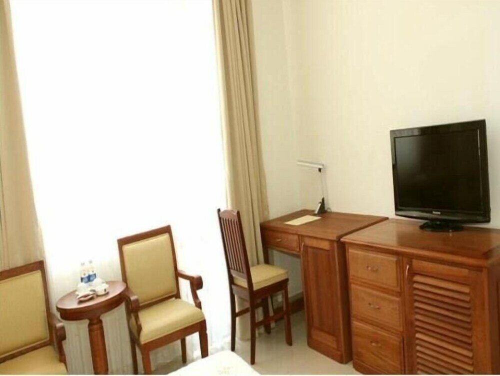 Фото Oyo 103 Airport Family Apartment