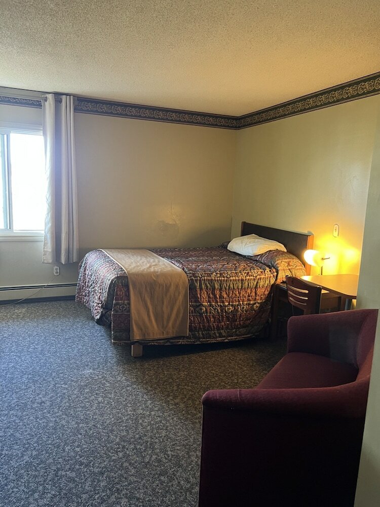 Фото Airport Inn